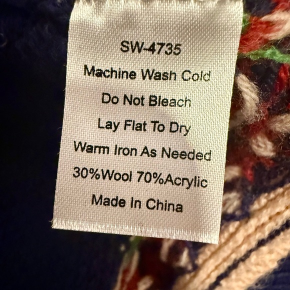 Kiel James Patrick Navy and Multicolor Hit the Slopes Sweater Size Unisex Small - Picture 7 of 7